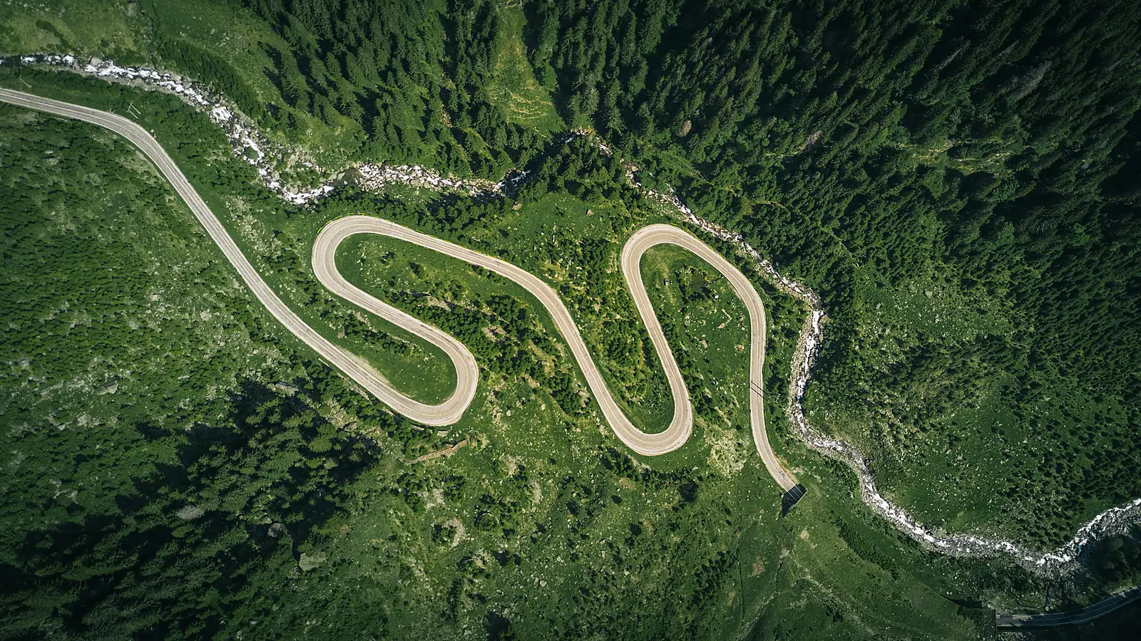 Infraestrutura viária e engenharia integrada ao meio ambiente
